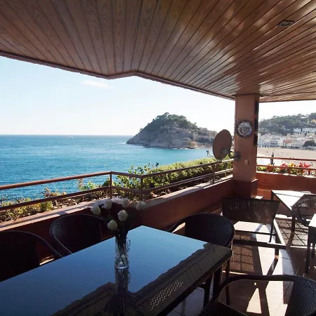 Apartment Kerstin Bruns - Apartamento La Illa With Sea View Tossa de Mar